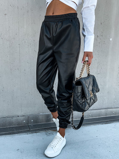 Nariko | Sportliche Lederhosen