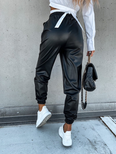 Nariko | Sportliche Lederhosen